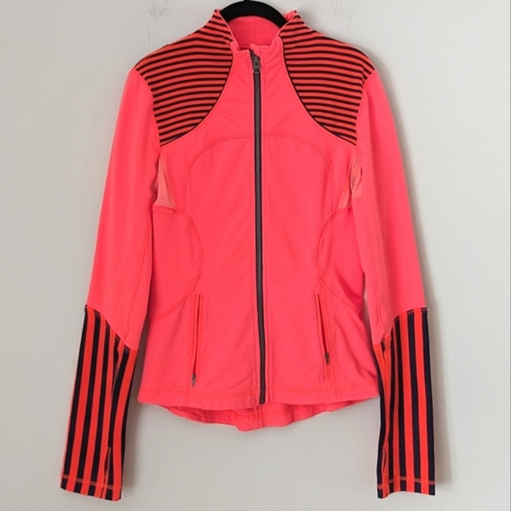 Lululemon‎ Neon Orange Define Athletic Jacket Mesh Accents, Thumb holes, S